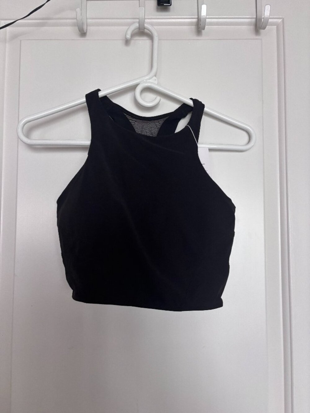 NWT Lululemon Women's Size 10 Black Mesh-Back Train Bra